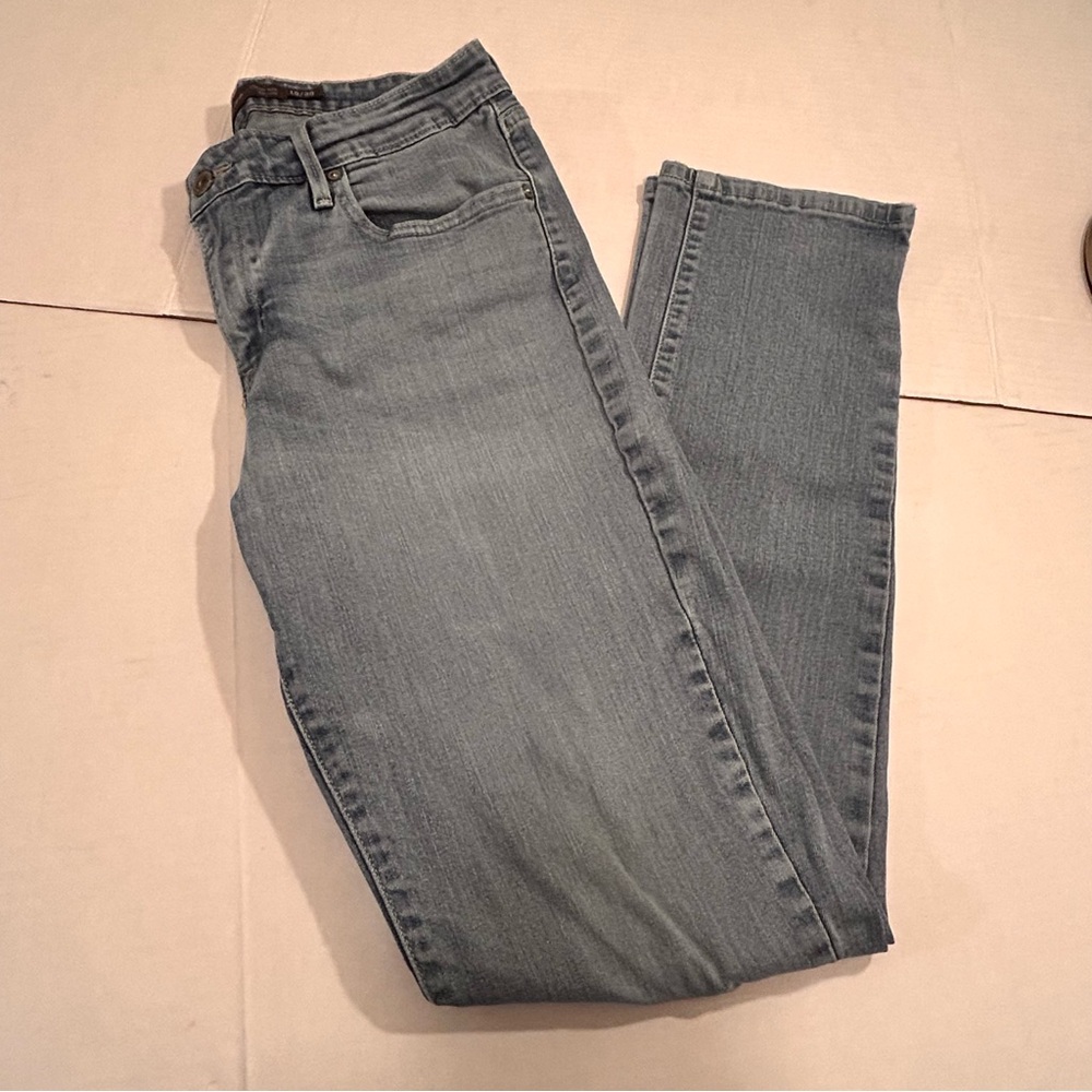 Levi’s Demi Curve Women’s Classic Rise Slim Leg Blue Size 10/30
